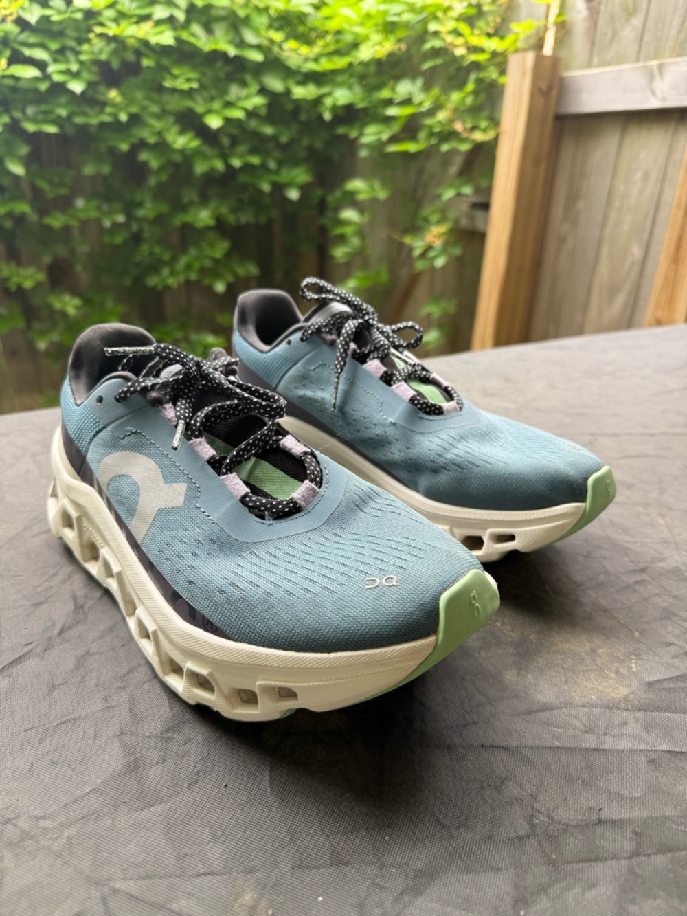 On Cloudmonster Running Shoes Dust/Vapor Size Womens 8 - Picture 3 of 11